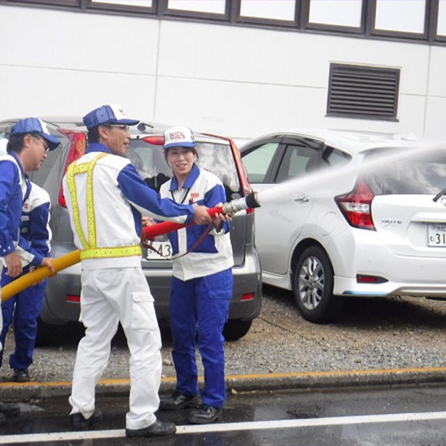 消火栓の水圧の強さを体験