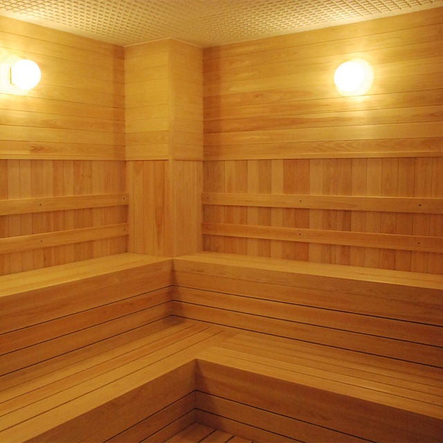 スポーツクラブ