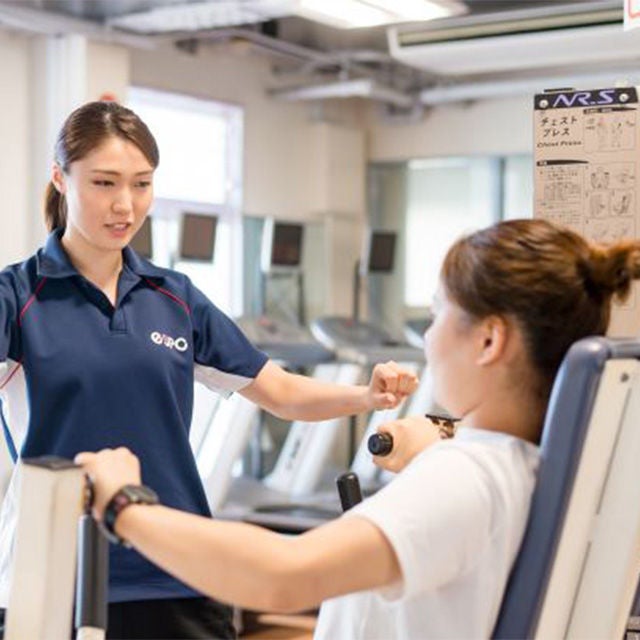 スポーツクラブ