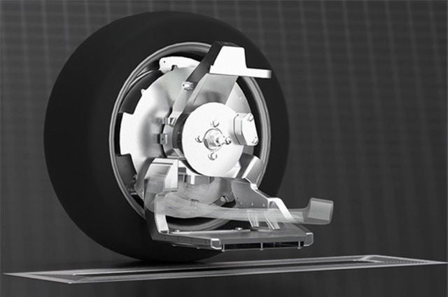 地面に近い車輪のハブにコイルを置くイメージ