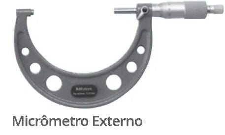 Um micrômetro externo com suas faces de medição afastadas.